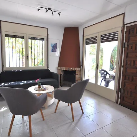 Rnet - Requesens Holiday home Empuriabrava